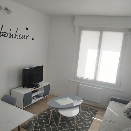 Charmant Logement A 2 Pas De La Plage 勒波泰勒 外观 照片