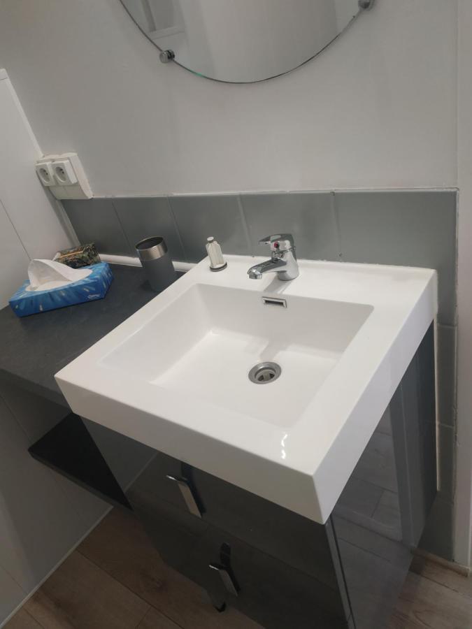 Charmant Logement A 2 Pas De La Plage 勒波泰勒 外观 照片